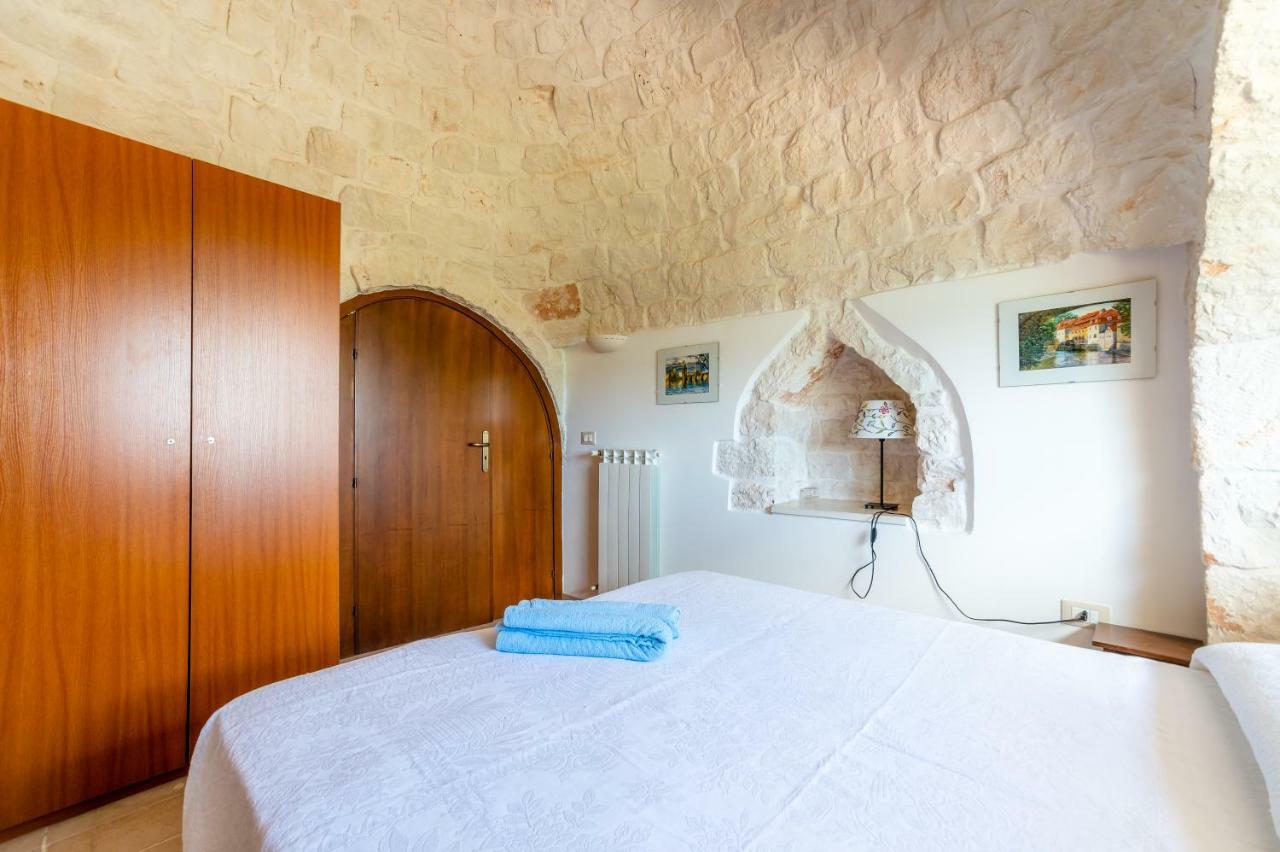 Villa Wepuglia - Trullo Rampone Martina Franca Exterior foto